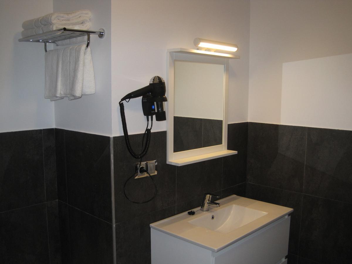 Triple Room,497537688:JPEG